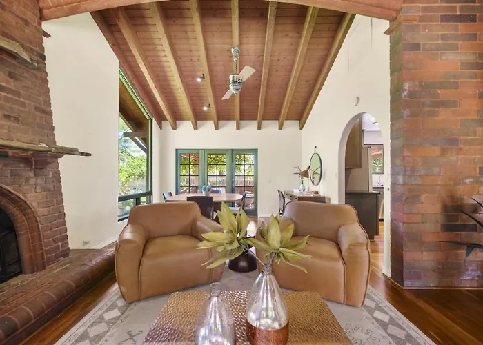 Stunning Chapel With Incredible Views Hottub Holiday home